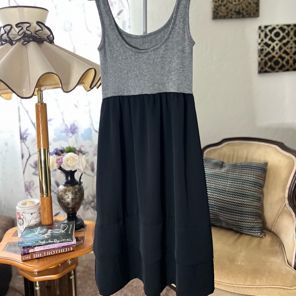 Mossimo sleeveless midi dress